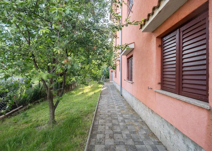 Appartamento 3 Bedroom Stunning In