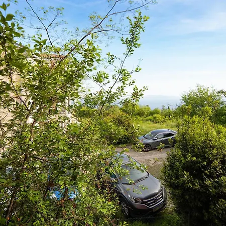 Apartamento 3 Bedroom Stunning In *