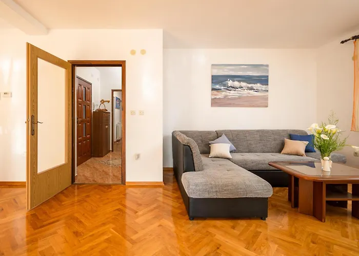 3 Bedroom Stunning In