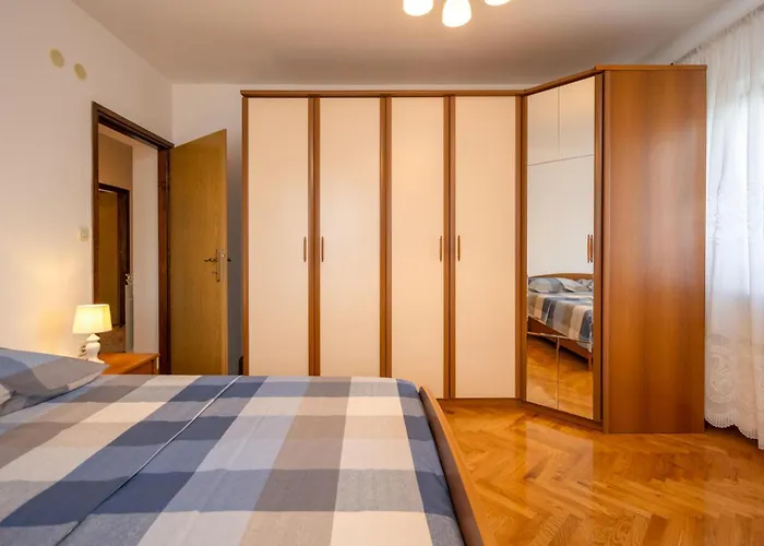 3 Bedroom Stunning In *